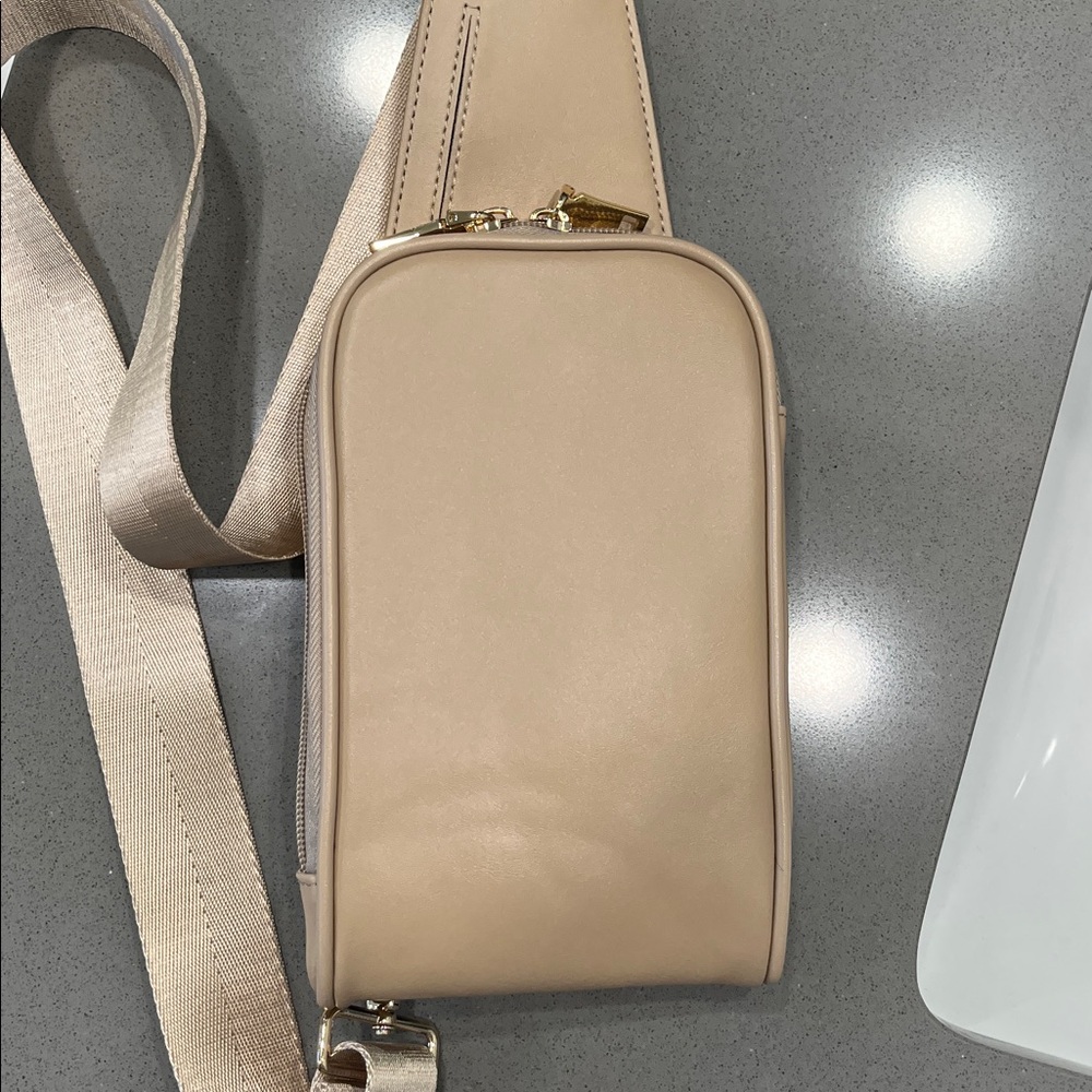 Crossbody by Flaca
